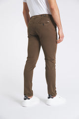 Pantaloni chino